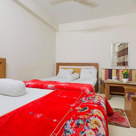 Hotel New Royal Palace Dhanmondi Dakka Dış mekan fotoğraf